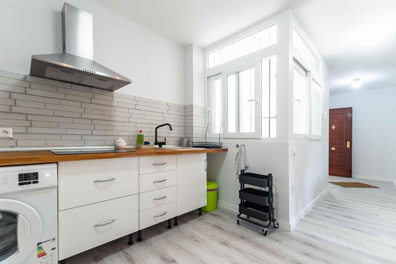 Apartamento renovado, tu escapada de vacaciones ideal Fuengirola Exterior foto