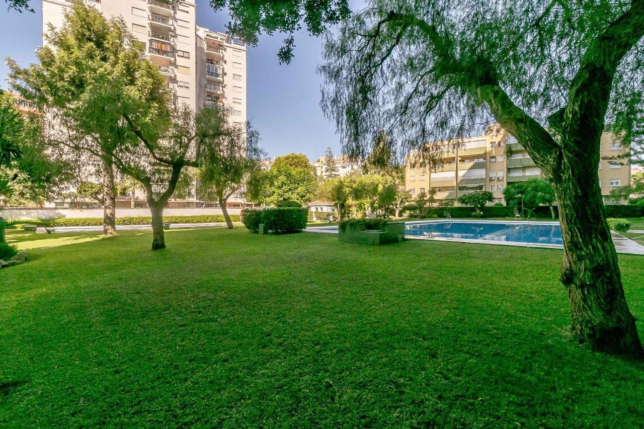 Apartamento renovado, tu escapada de vacaciones ideal Fuengirola Exterior foto