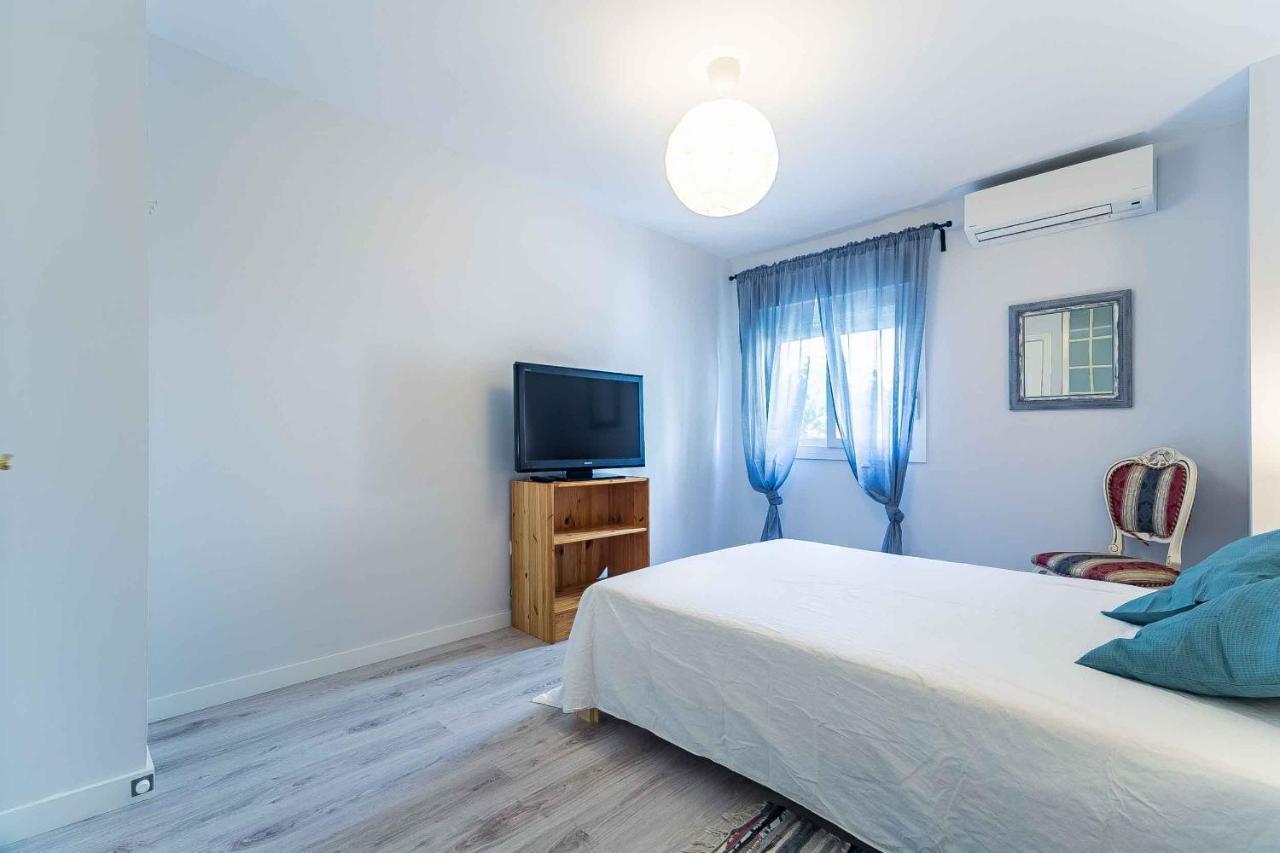 Apartamento renovado, tu escapada de vacaciones ideal Fuengirola Exterior foto